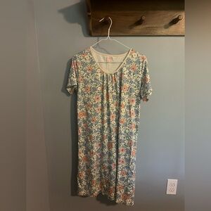 L.L. Bean Floral nightgown large